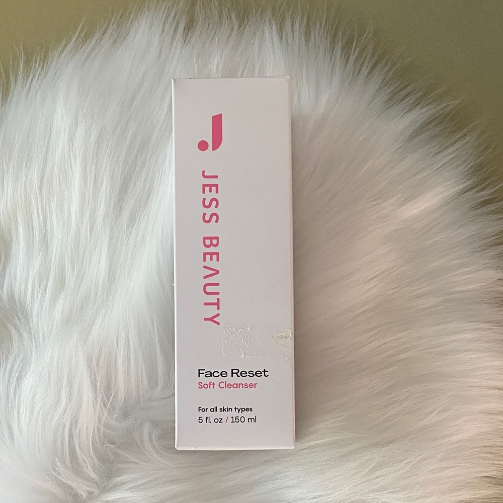 Jess Beauty Face Reset Soft Cleanser - new in box